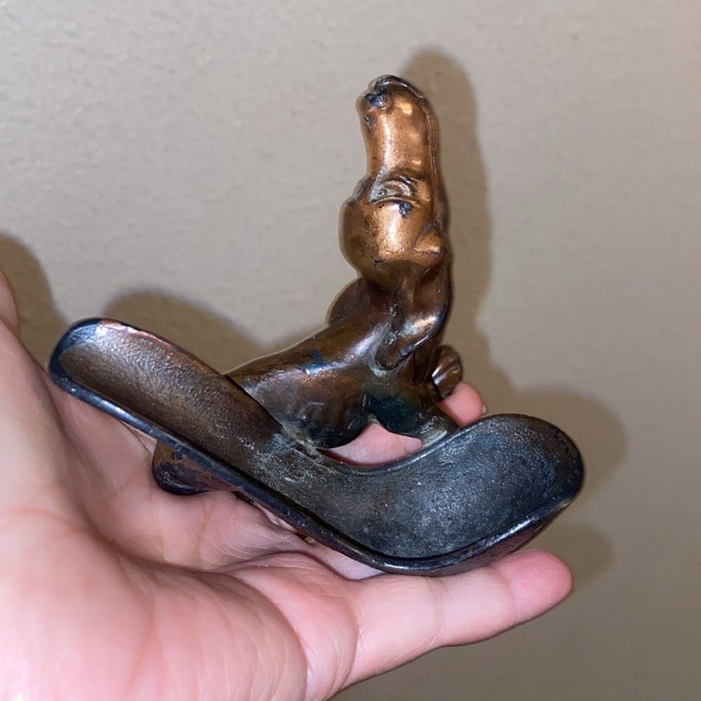 DODGE USA Antique Bronze Solid Brass Pipe Dog Color